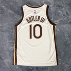Golden State Warriors 2025-26 city edition basketball jersey close-up of jock tag and hem details in team colors for basketball fans