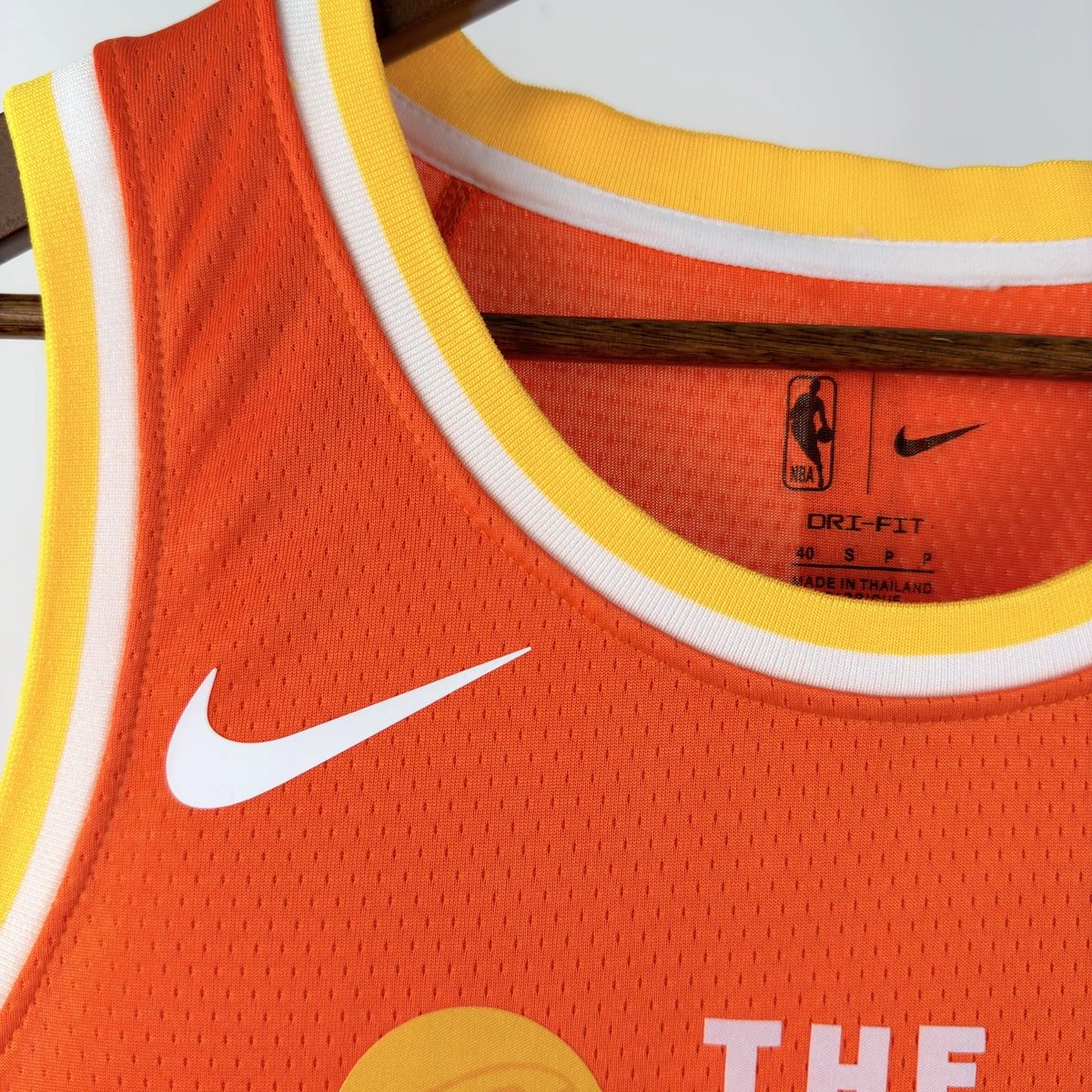 Cleveland Cavaliers 2025-26 city edition basketball jersey close-up of collar and neckline stitching in team colors for basketball fans